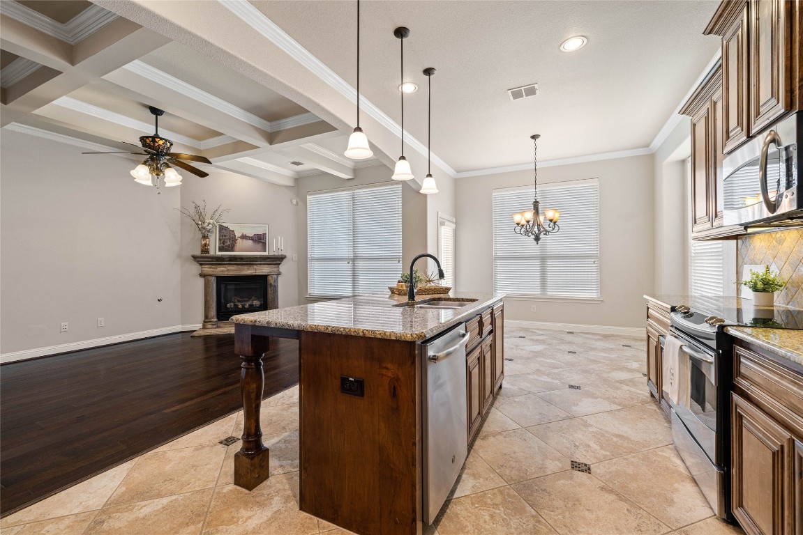 201 Silver Trail, Round Rock, Texas image 17
