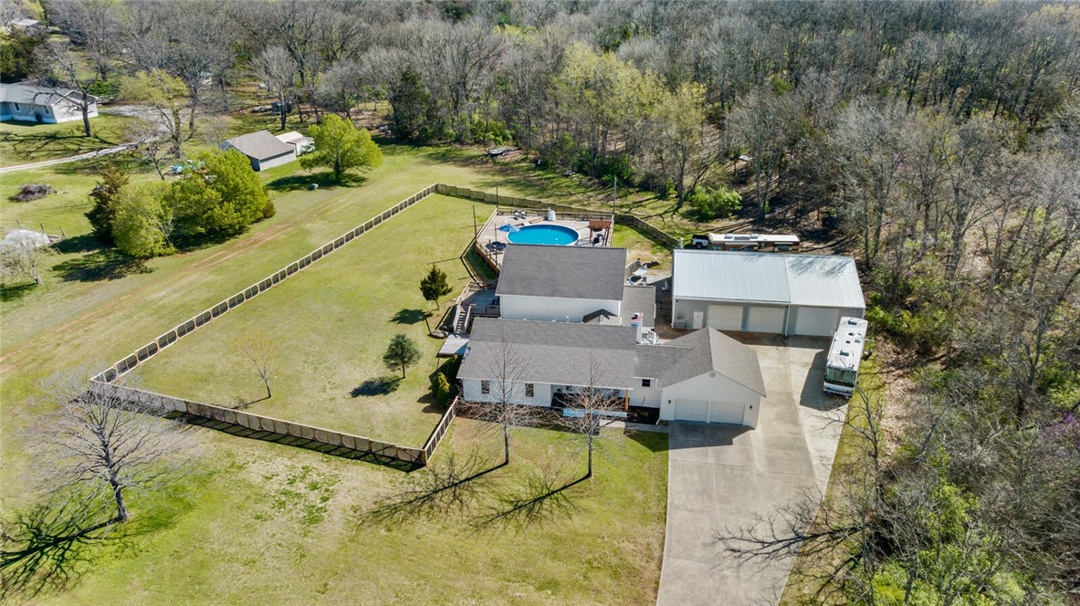 678 N Cato Springs Road, Fayetteville, AR 