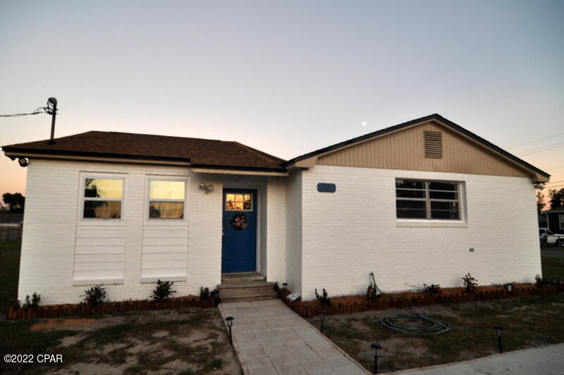 Image 1 For 802 College Avenue