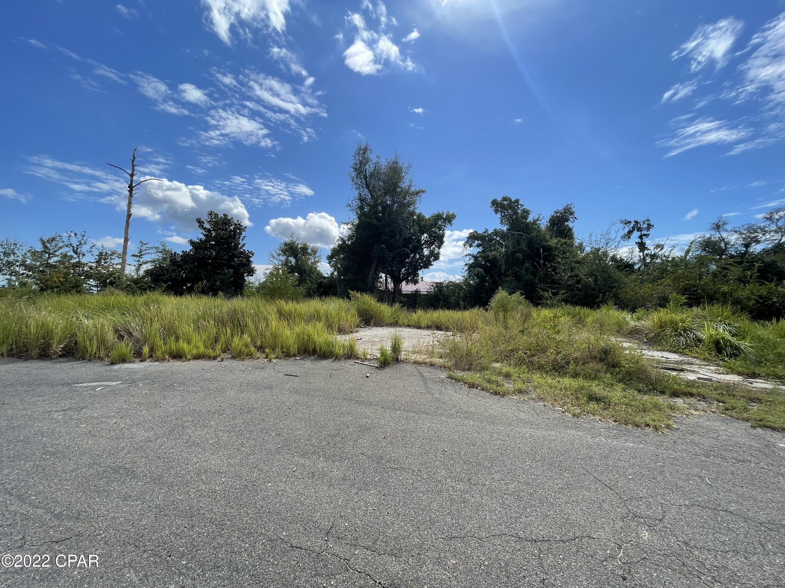 4006 Pilcher Lane, Southport, Florida image 16
