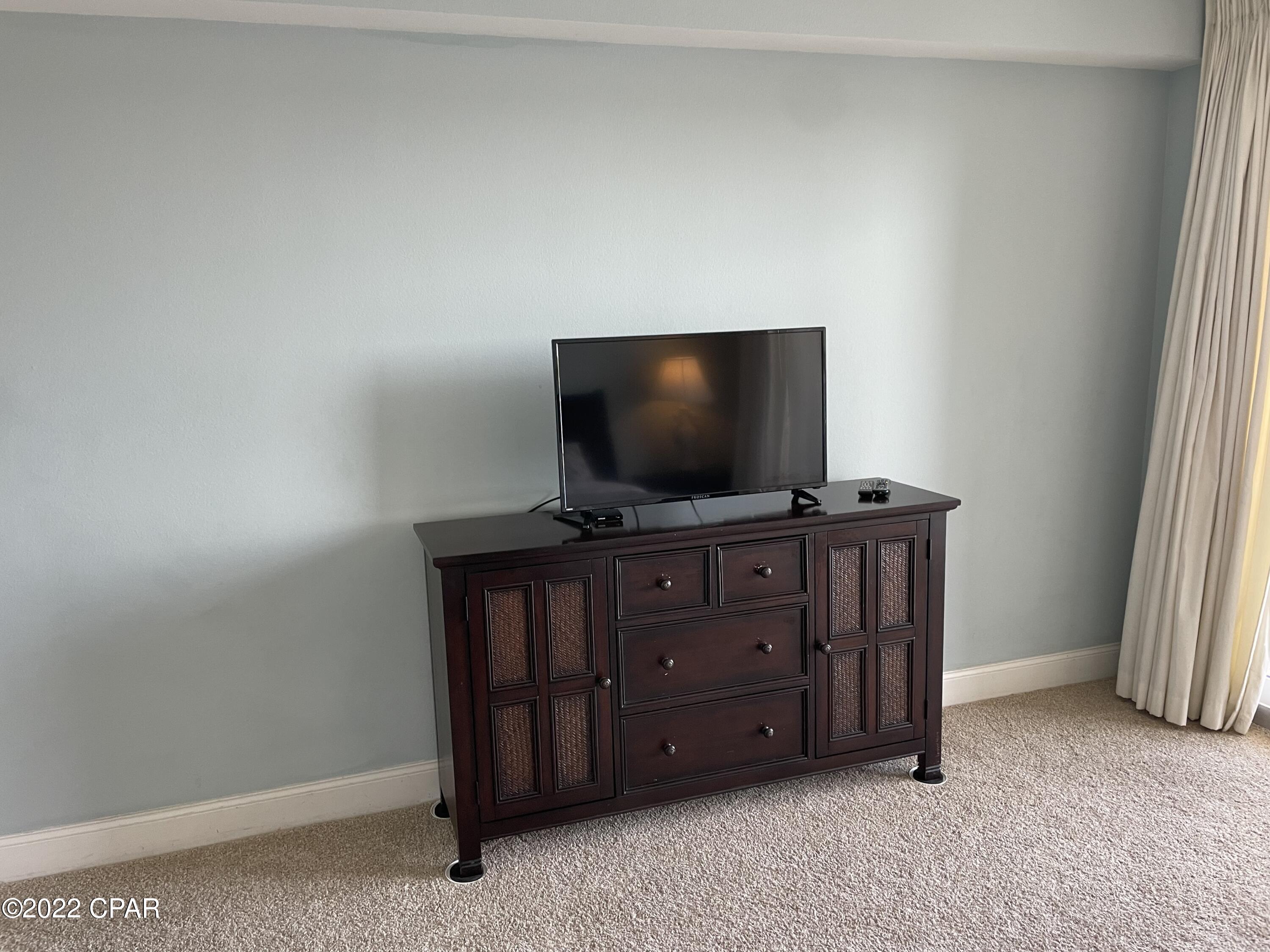 Image 25 For 9902 Thomas Drive 433