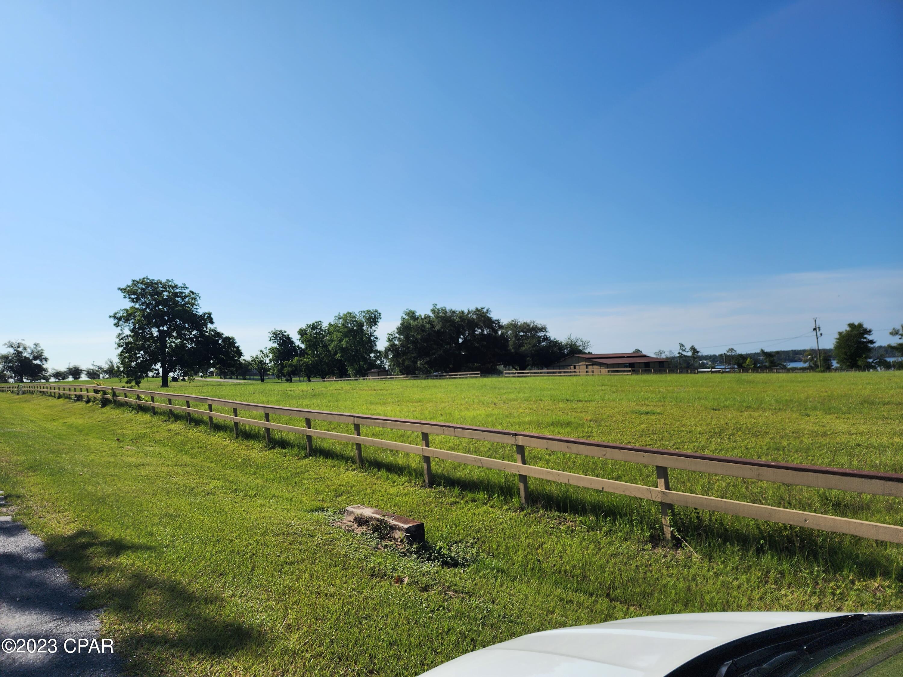 Military Court #LOT 6, Alford, Florida image 2