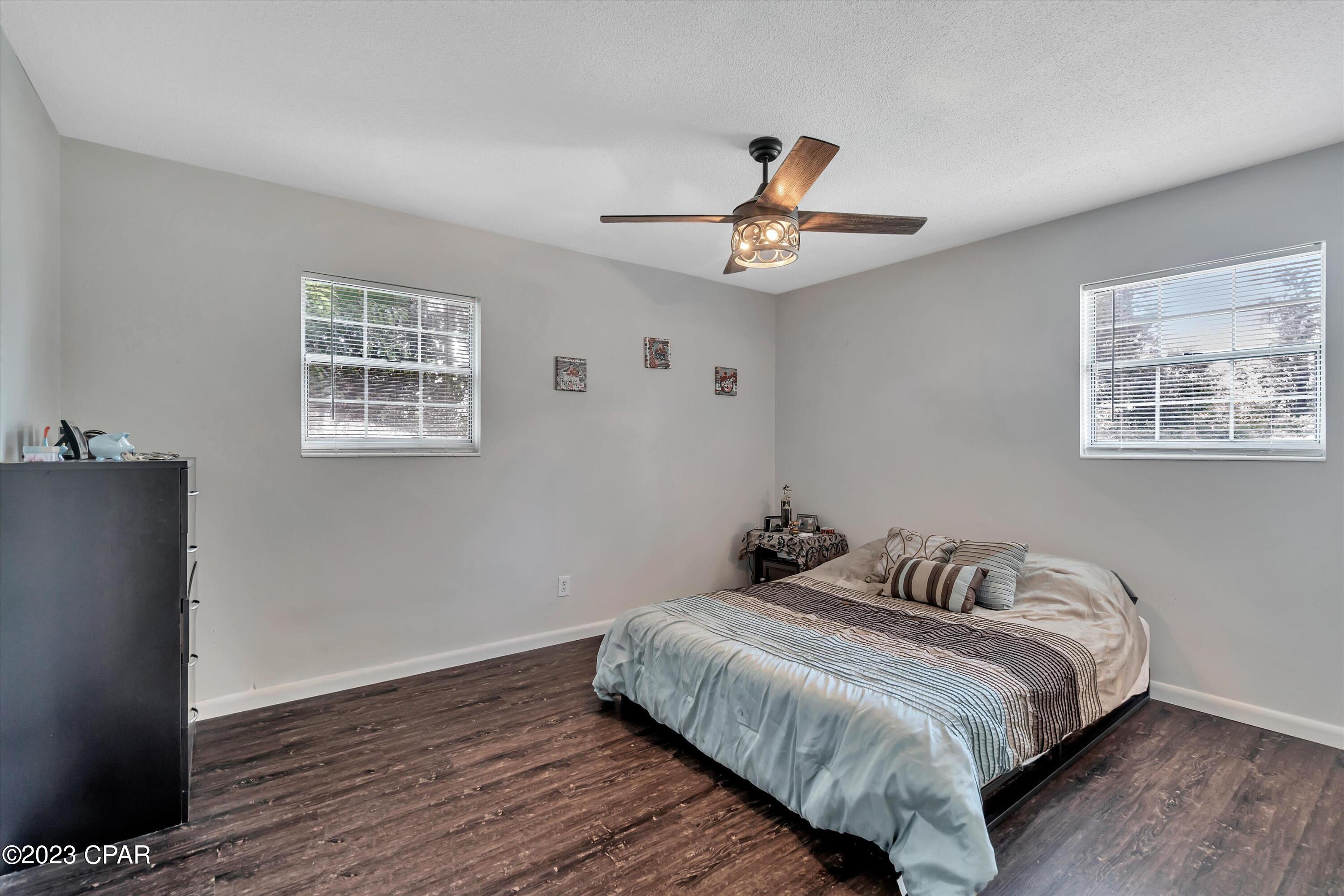 Image 11 For 3932 9th Street