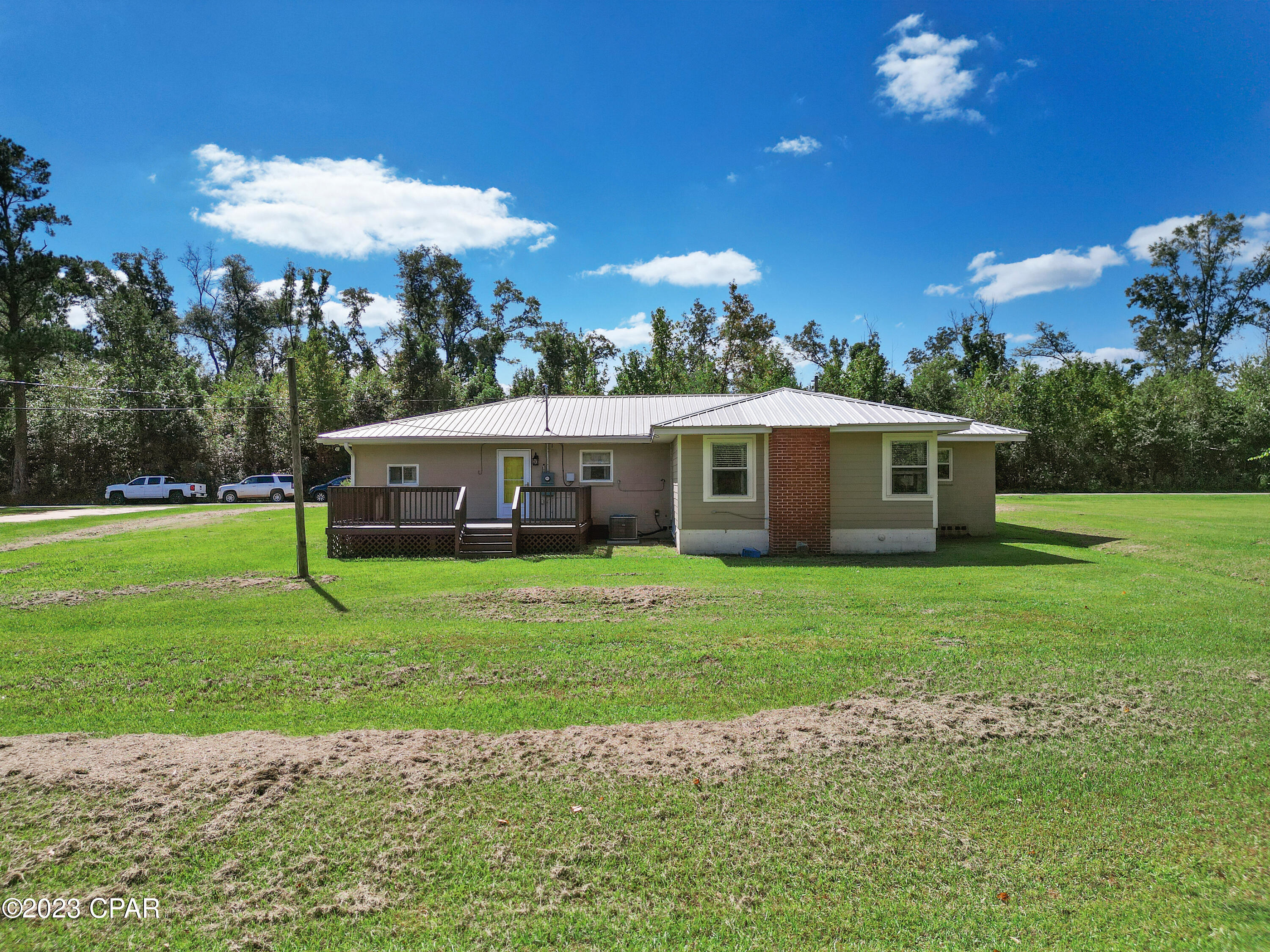 Image 8 For 20754 Lockwood Avenue