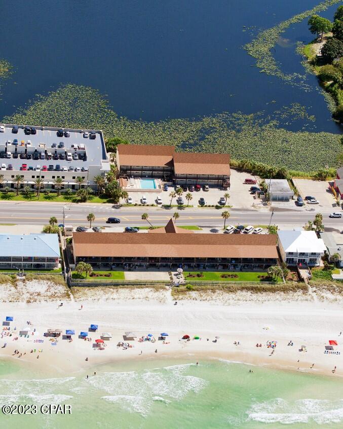 Image 7 For 16621 Front Beach Road