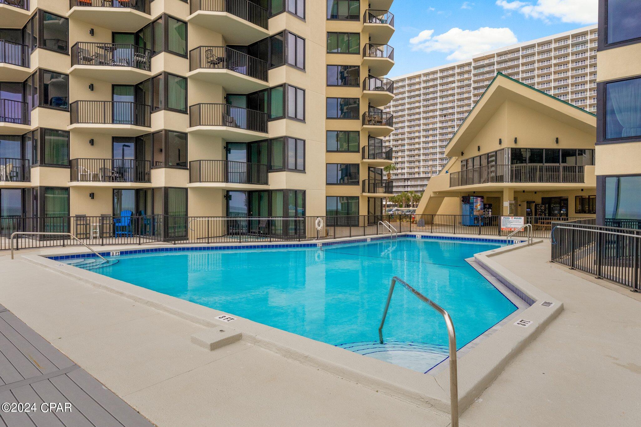 Image 49 For 9850 Thomas Drive 1211e