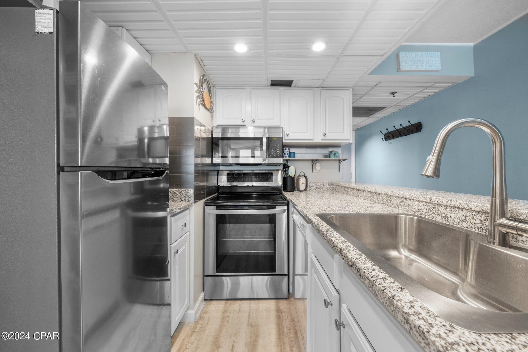 Image 5 For 9850 Thomas Drive 1211e