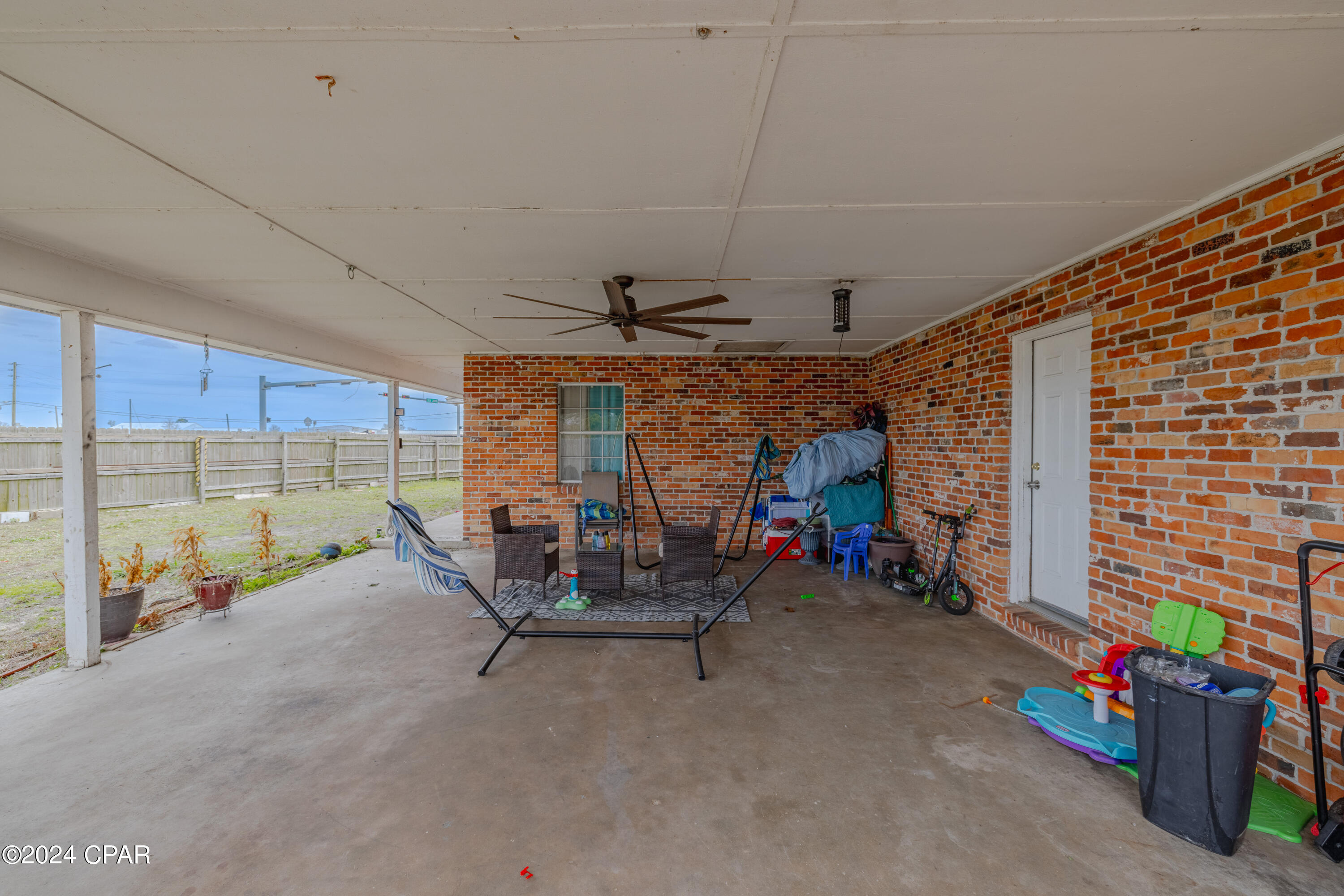 Listing photo id 41 for 1812 Tennessee Avenue