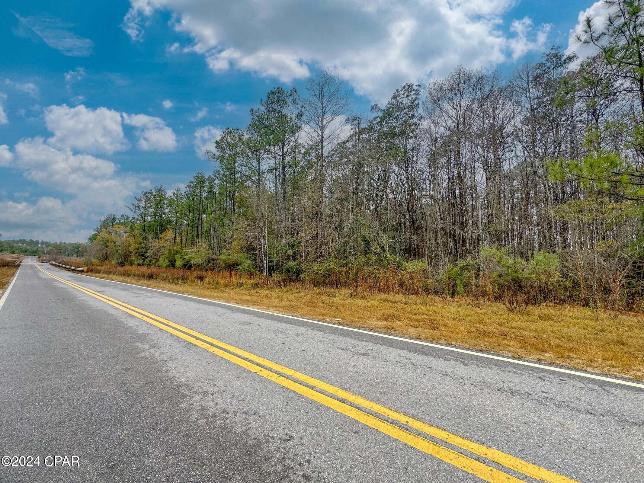 Photo of Tract 6409 River Caryville FL 32427