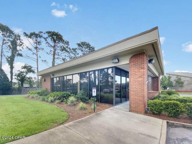 Image 1 For 2209 Thomas Drive