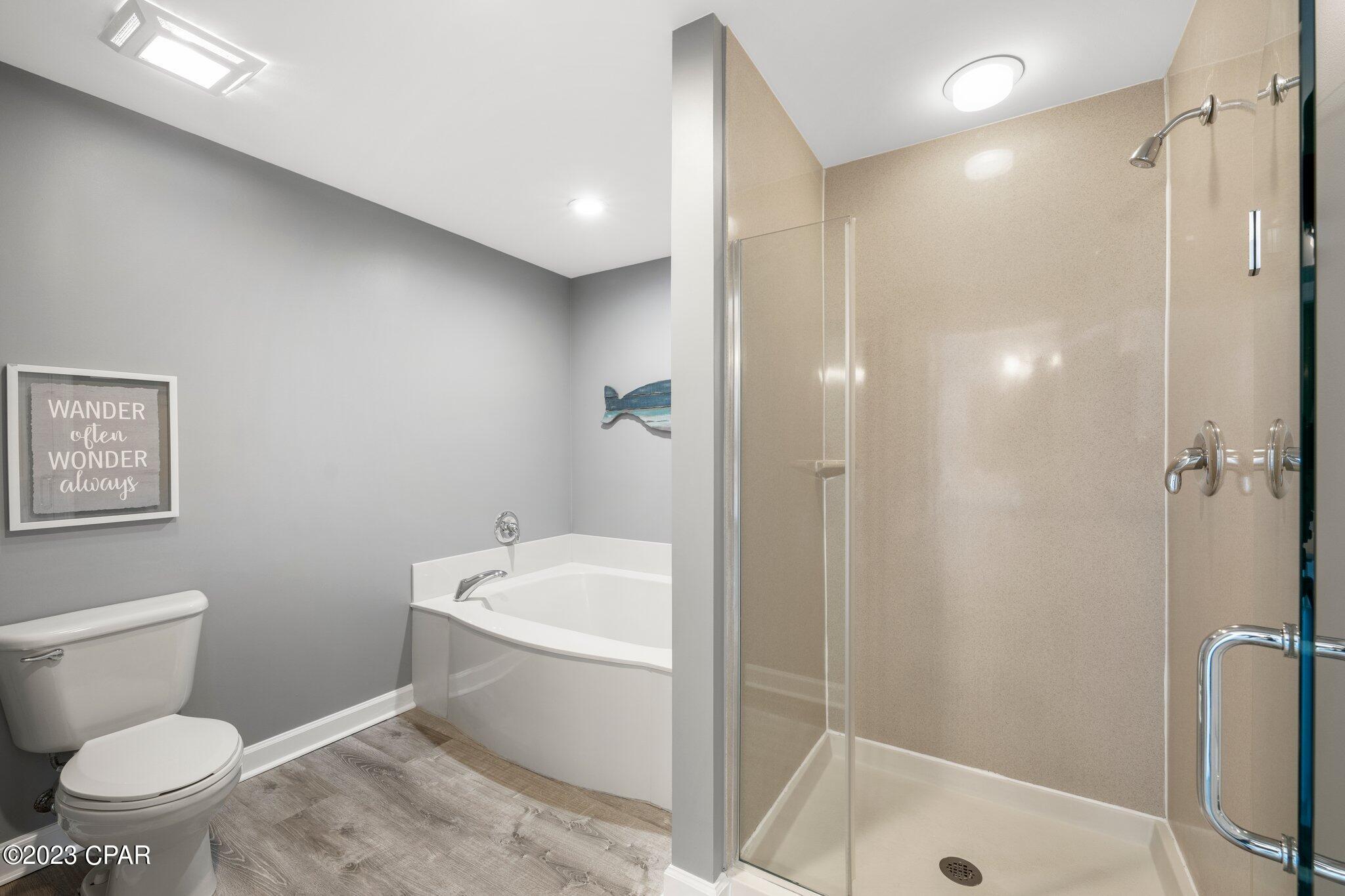 Image 29 For 9450 Thomas Drive 1602b