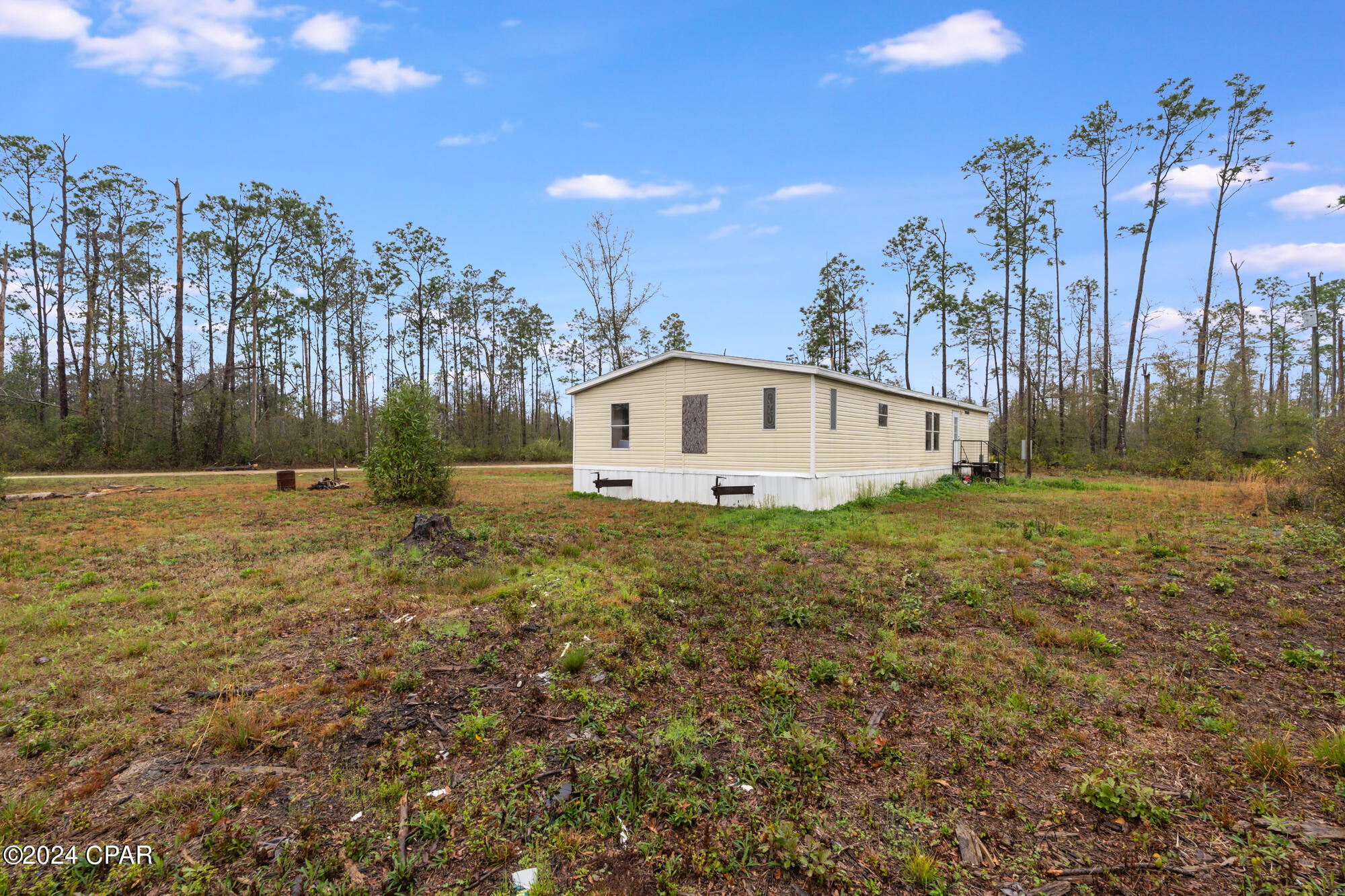 18006 Overland Avenue, Fountain, Florida image 7