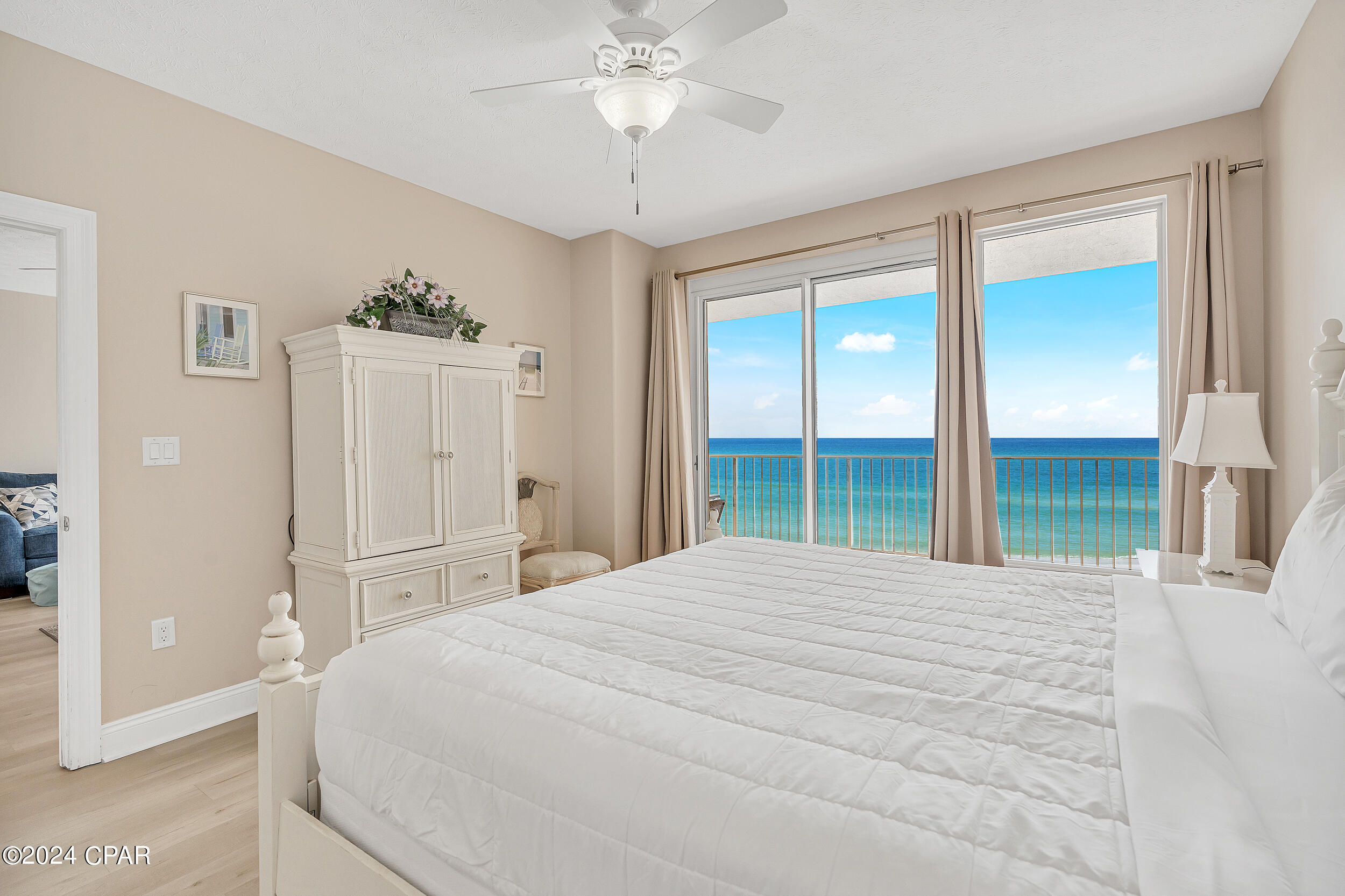 Image 8 For 5004 Thomas Drive 1209