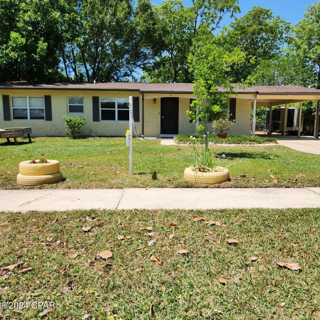211 Annabelle Drive, Mary Esther, Florida image 1