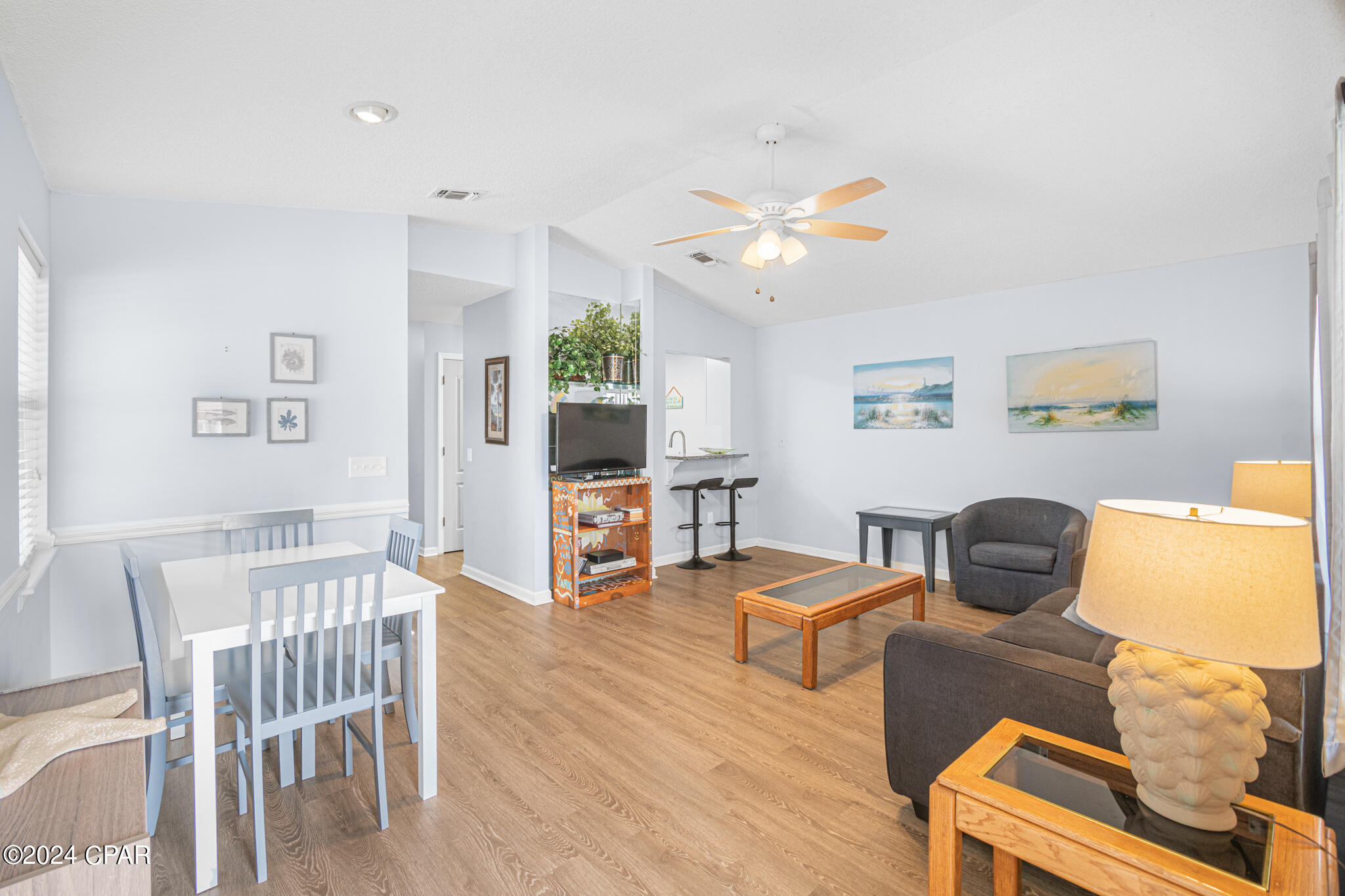 Image 4 For 17462 Front Beach Road 77c