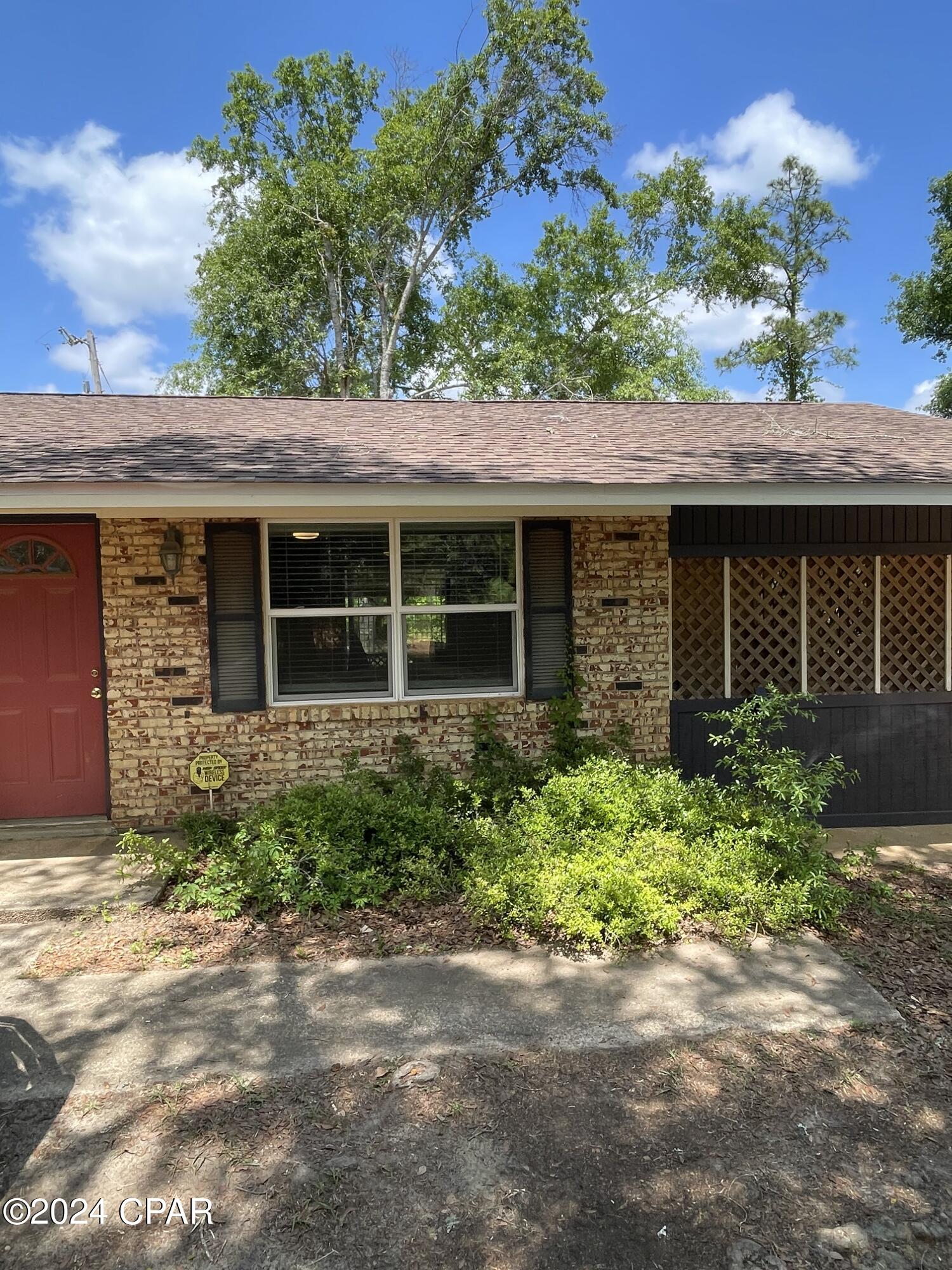 2424 White Pond Church Road, Alford, Florida image 1