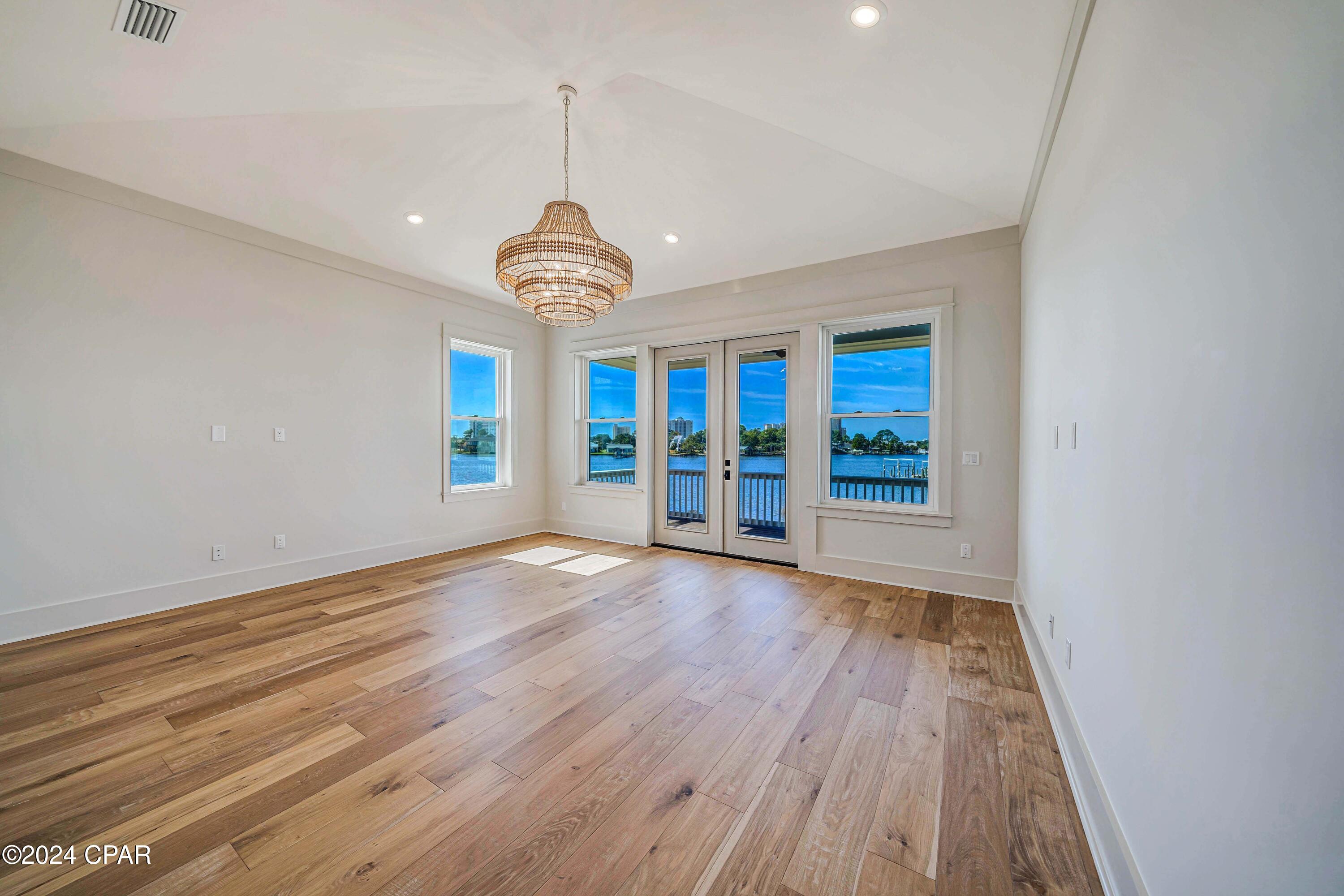 Image 80 For 6627 Lagoon Drive