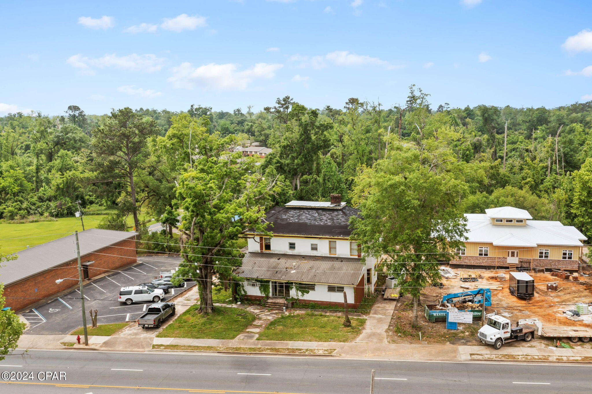 Listing photo id 1 for 4271 Lafayette Street