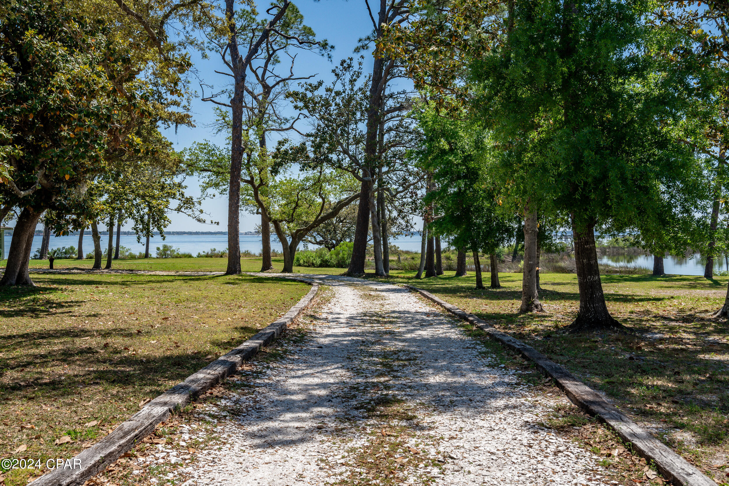 Image 79 For 2623 Magnolia Point Road