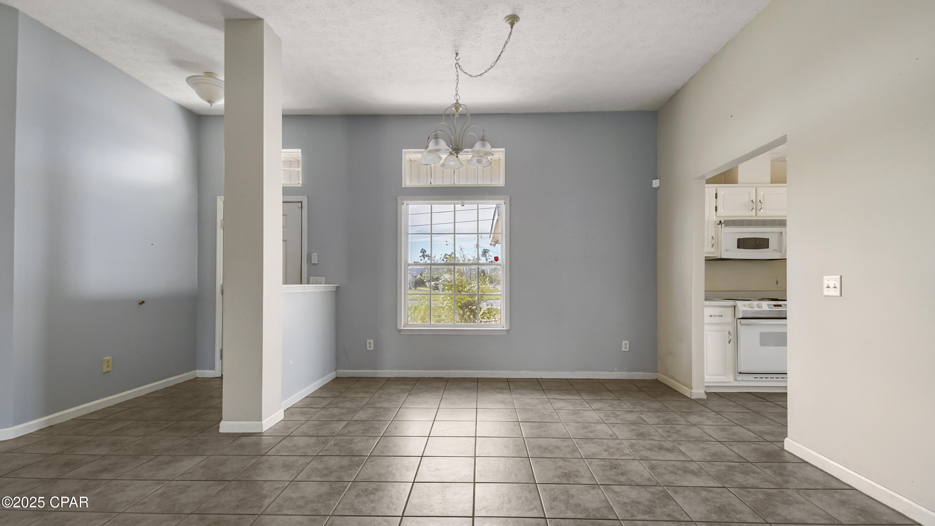 8822 Creek Run Road, Youngstown, Florida image 7