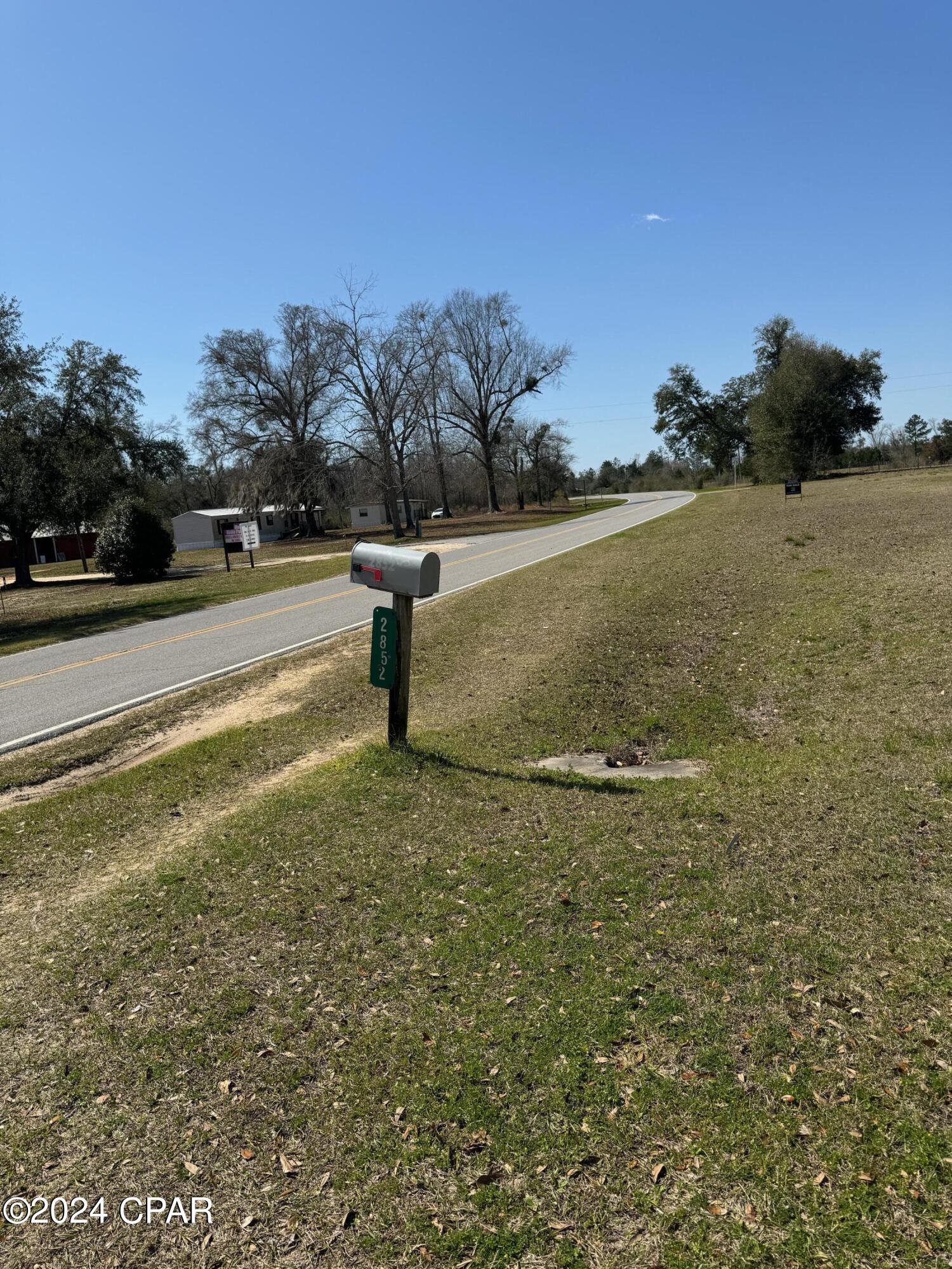 2852 Kynesville Road, Cottondale, Florida image 4