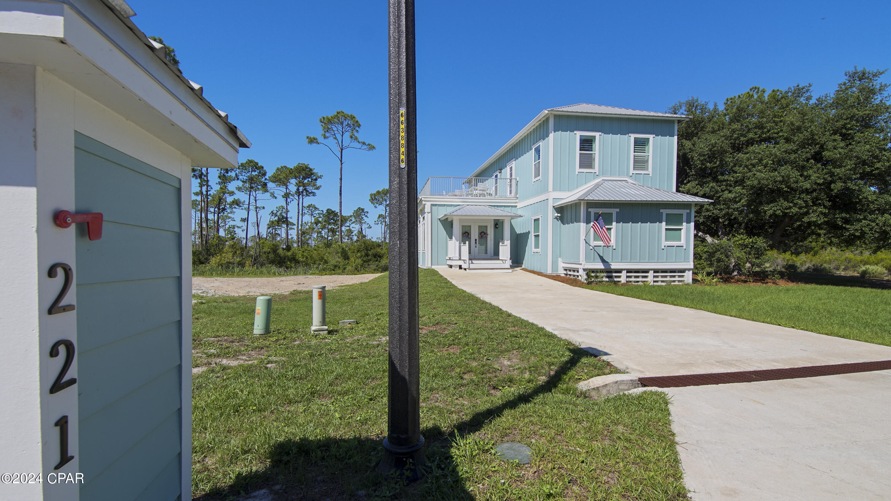 Image 6 For 221 Stingray Lane