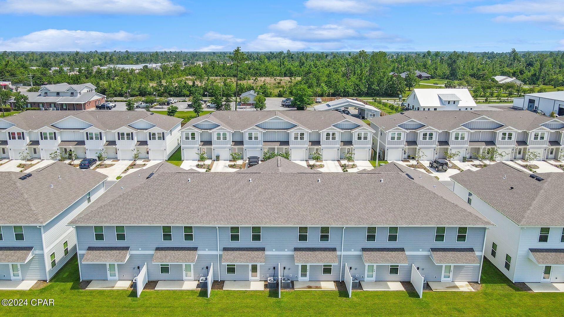 Listing photo id 31 for 1739 Jakes Drive