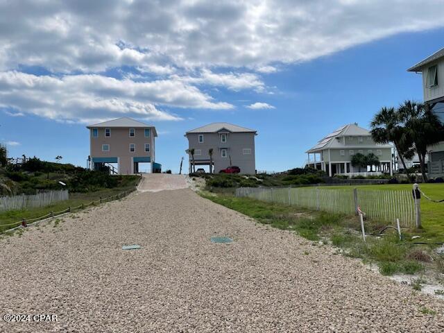 Listing photo id 12 for 127 Sapodilla Lane