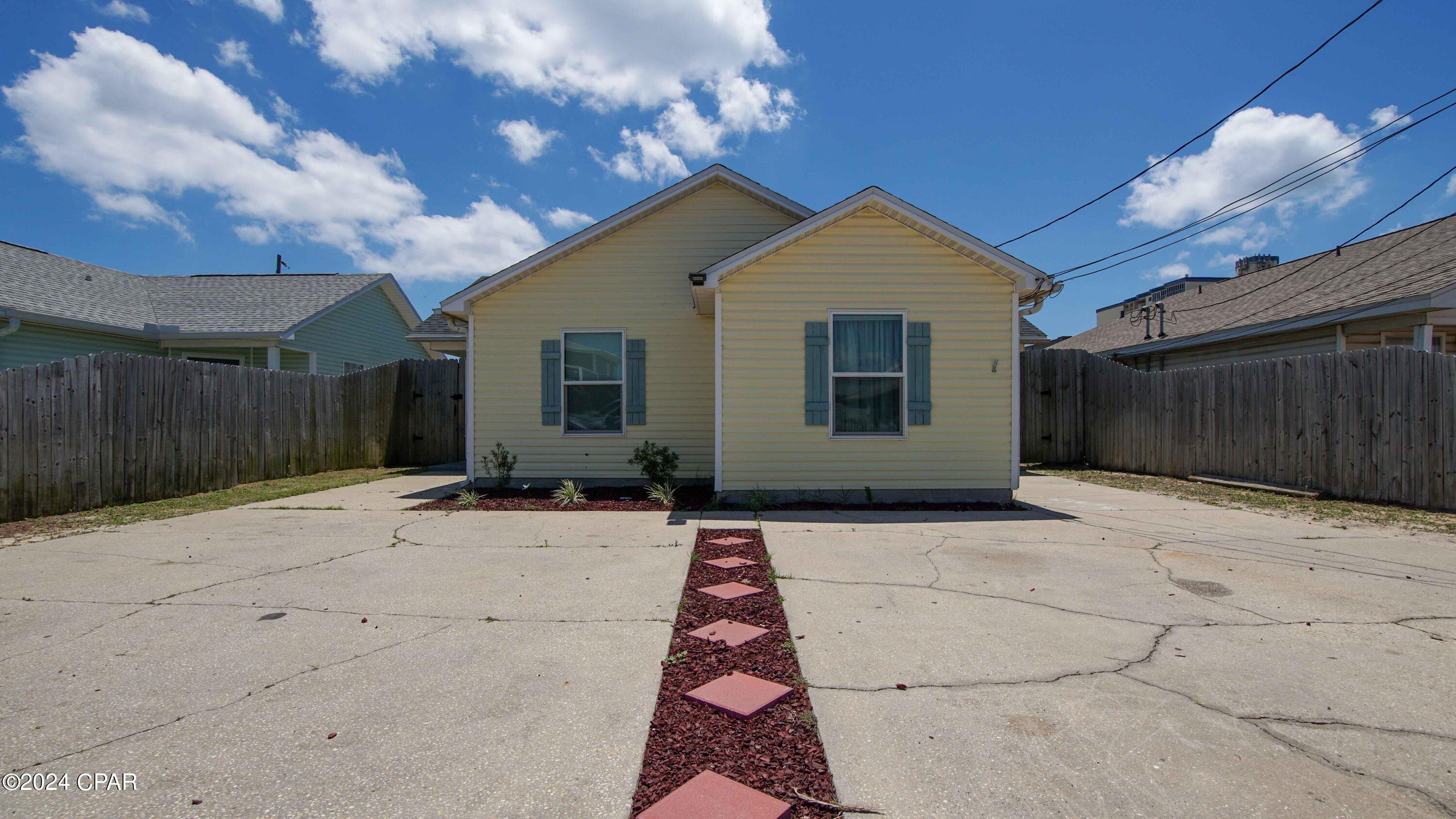 Details for 5703 Beach Drive A&b, Panama City, FL 32408