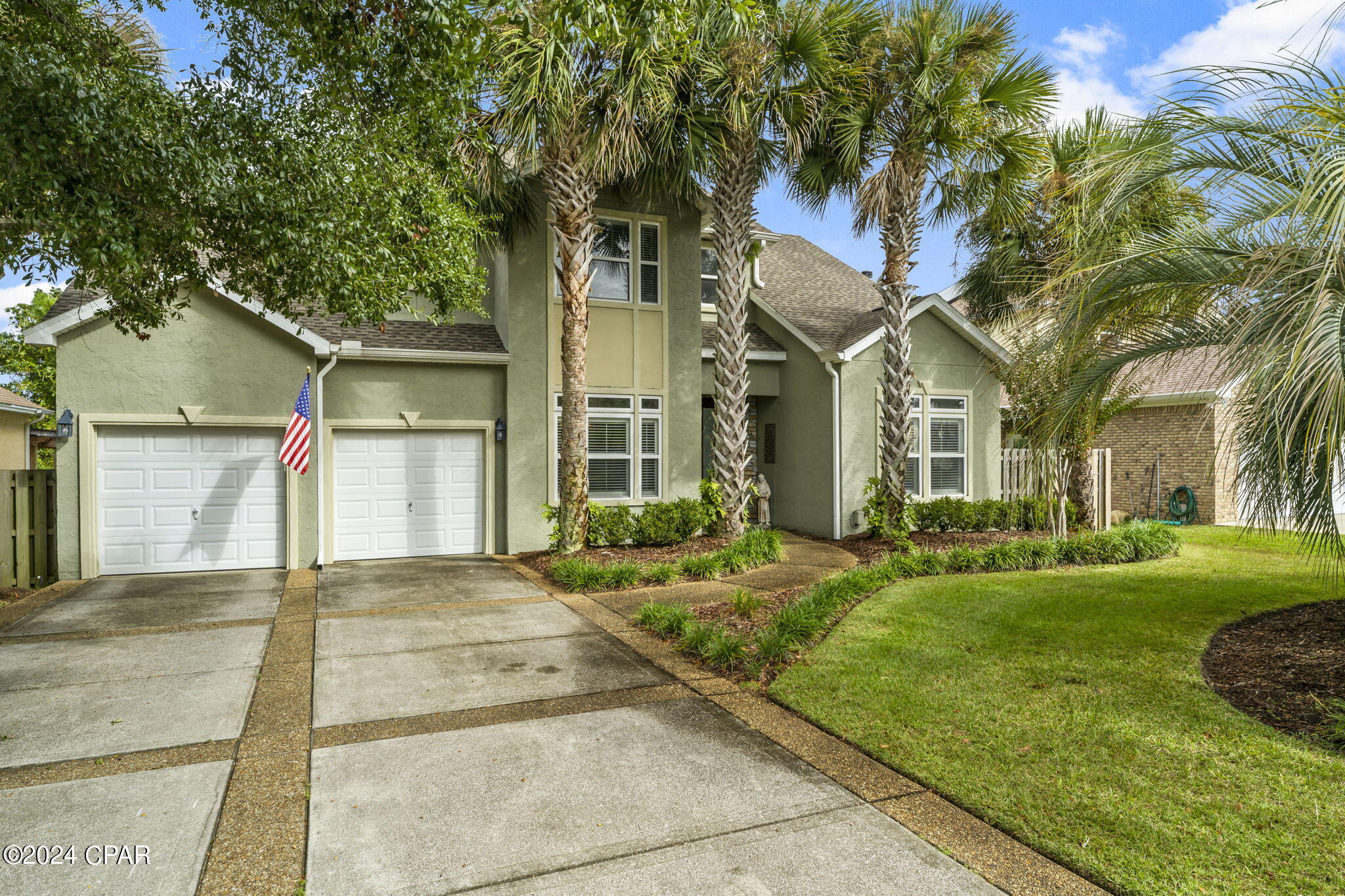 Listing Details for 2527 Pelican Bay Drive, Panama City, FL 32408