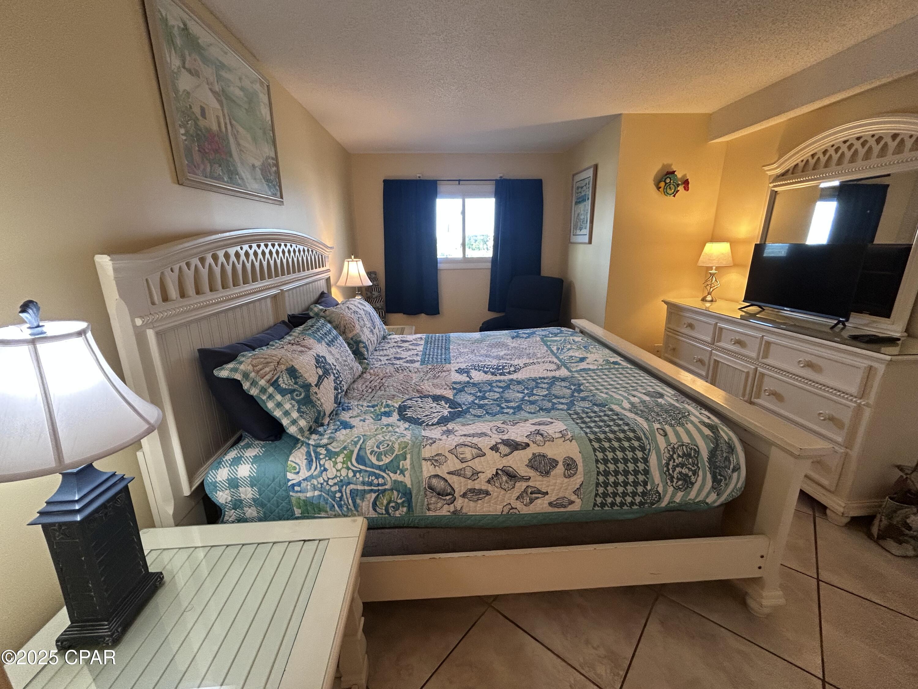 Image 29 For 8743 Thomas Drive 508