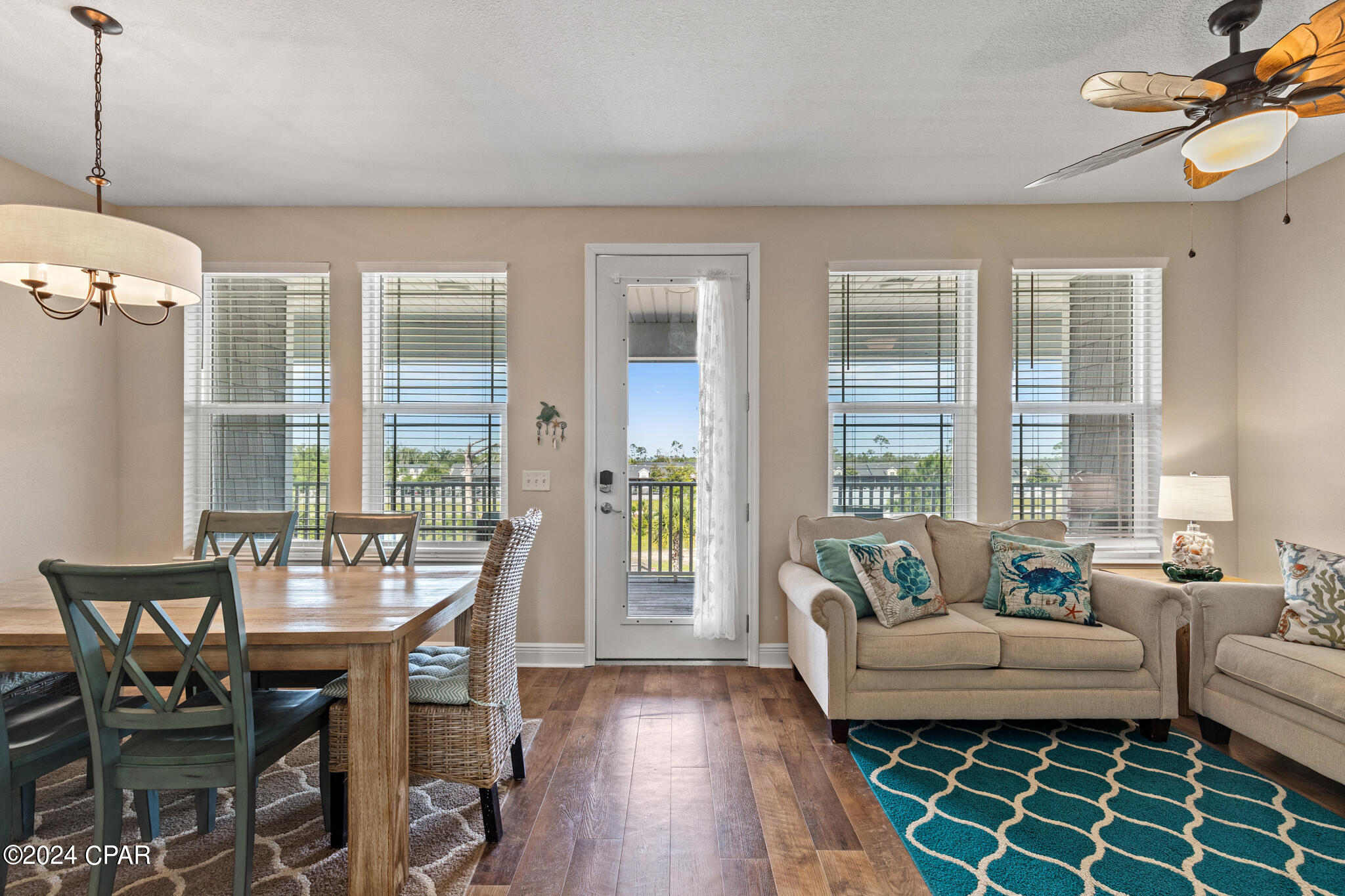 Details for 1120 15th Street 4h, Mexico Beach, FL 32456