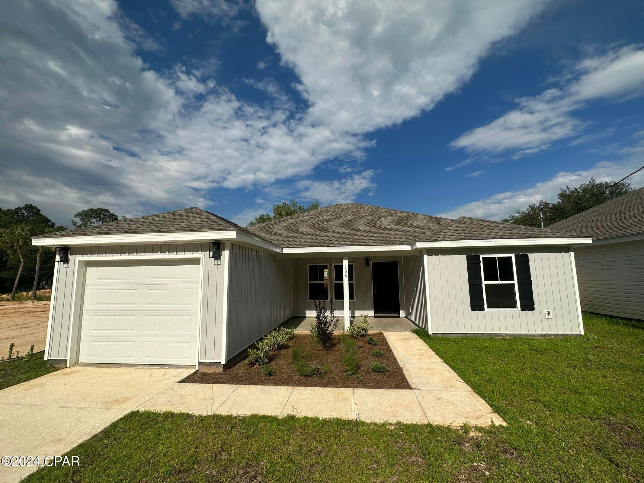 Photo of 908 Tracy Bonifay FL 32425