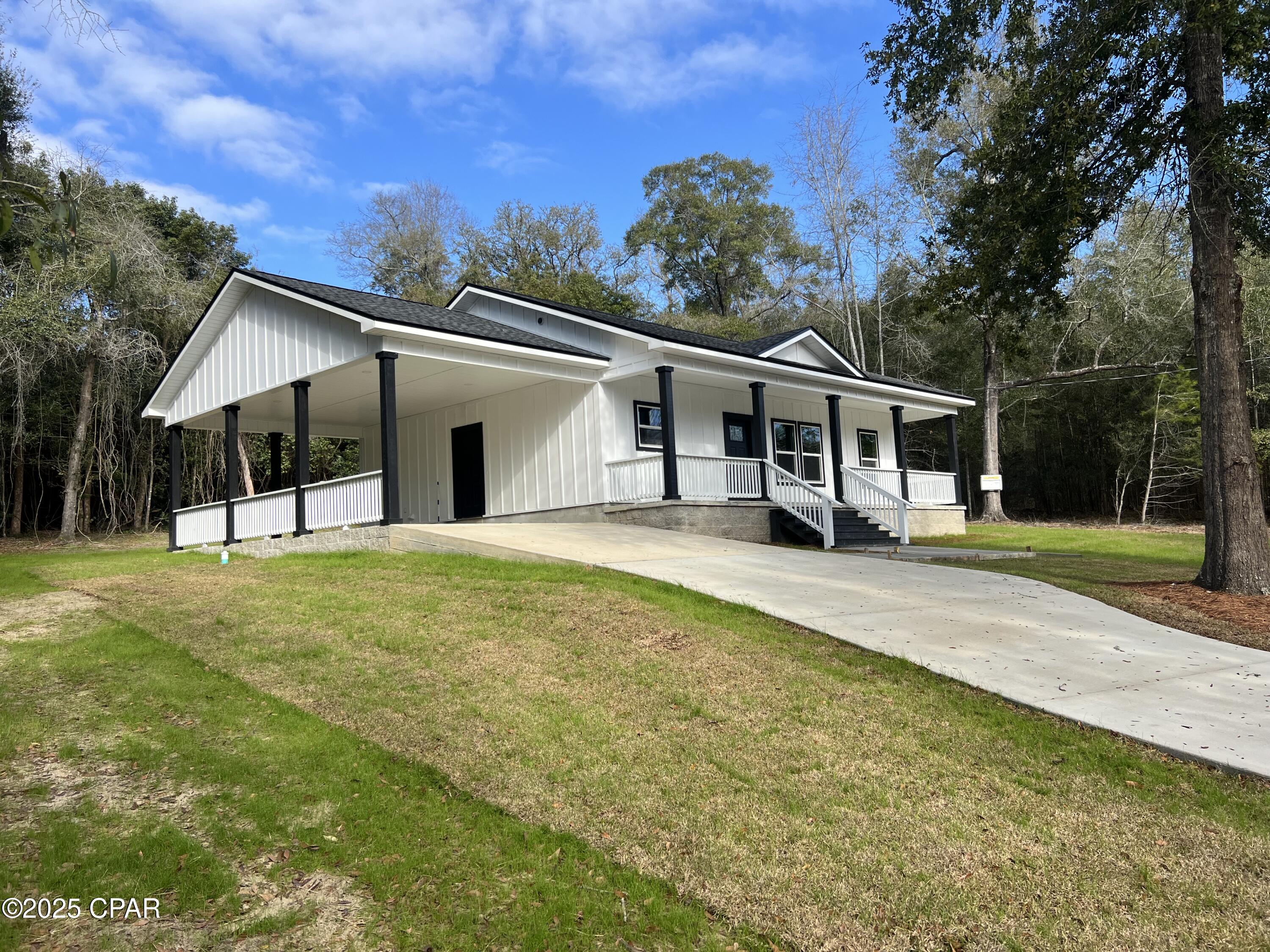 1364 Watts Avenue, Chipley, Florida image 8