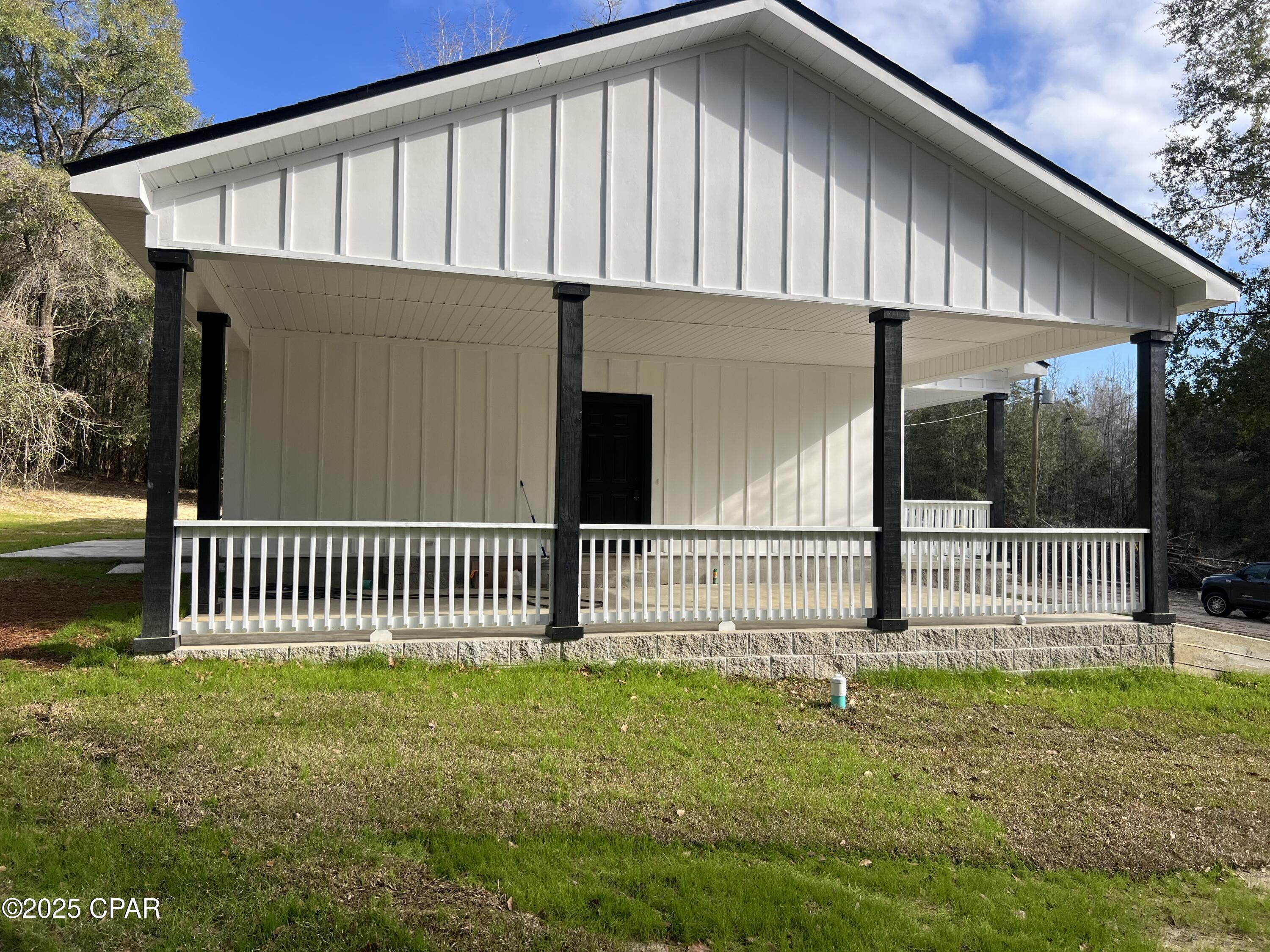 1364 Watts Avenue, Chipley, Florida image 9