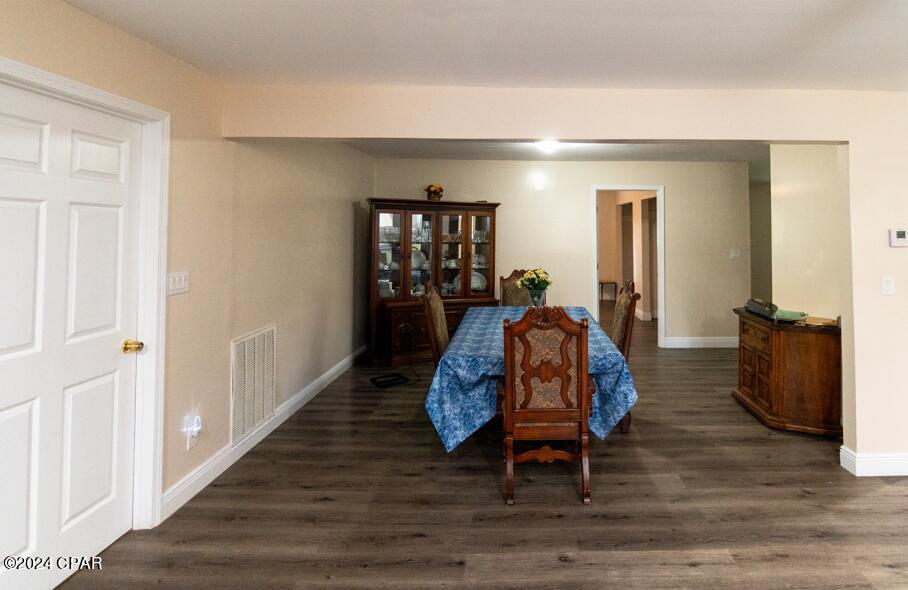 1021 8th Avenue, Graceville, Florida image 14