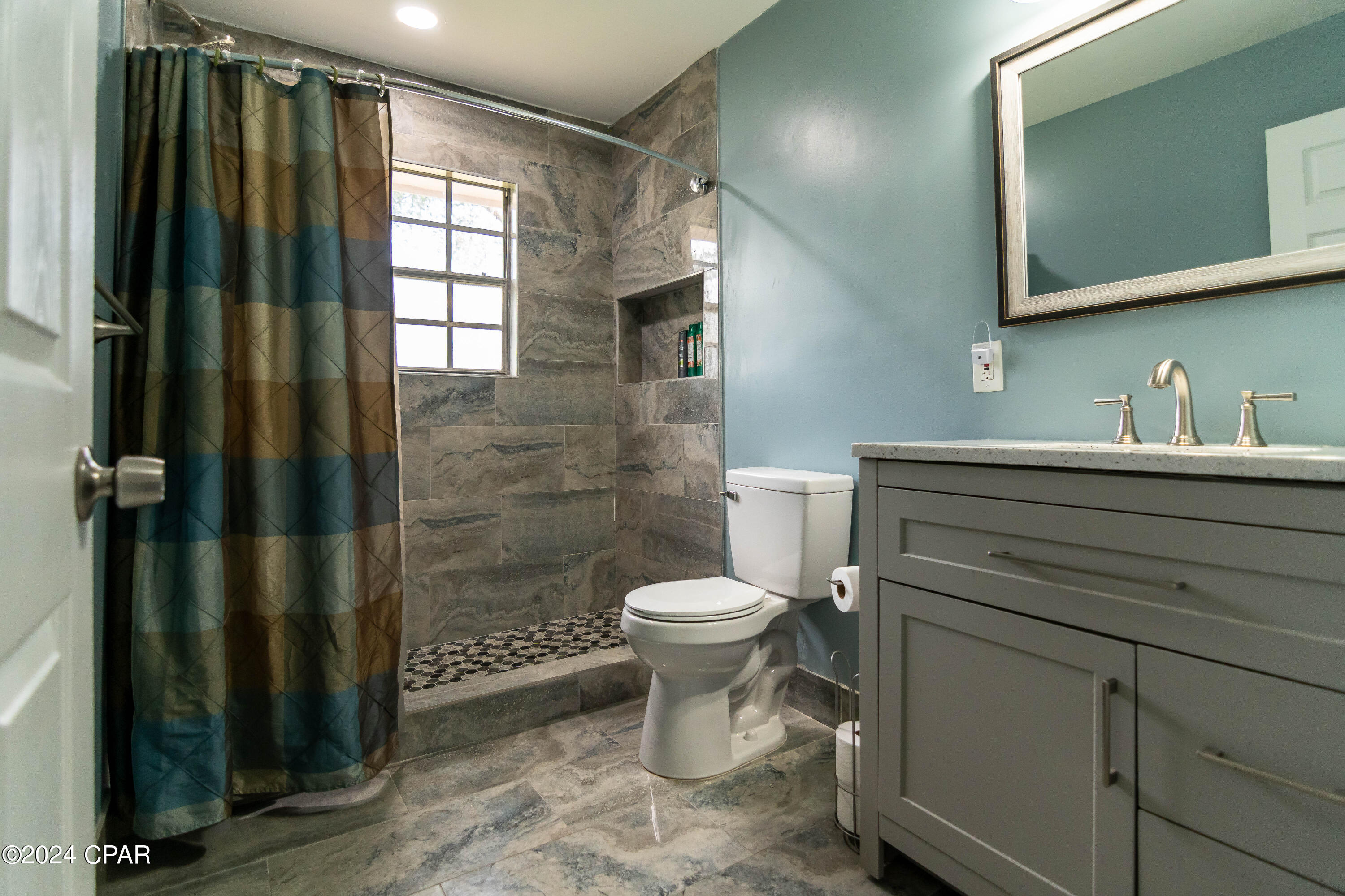 1021 8th Avenue, Graceville, Florida image 24