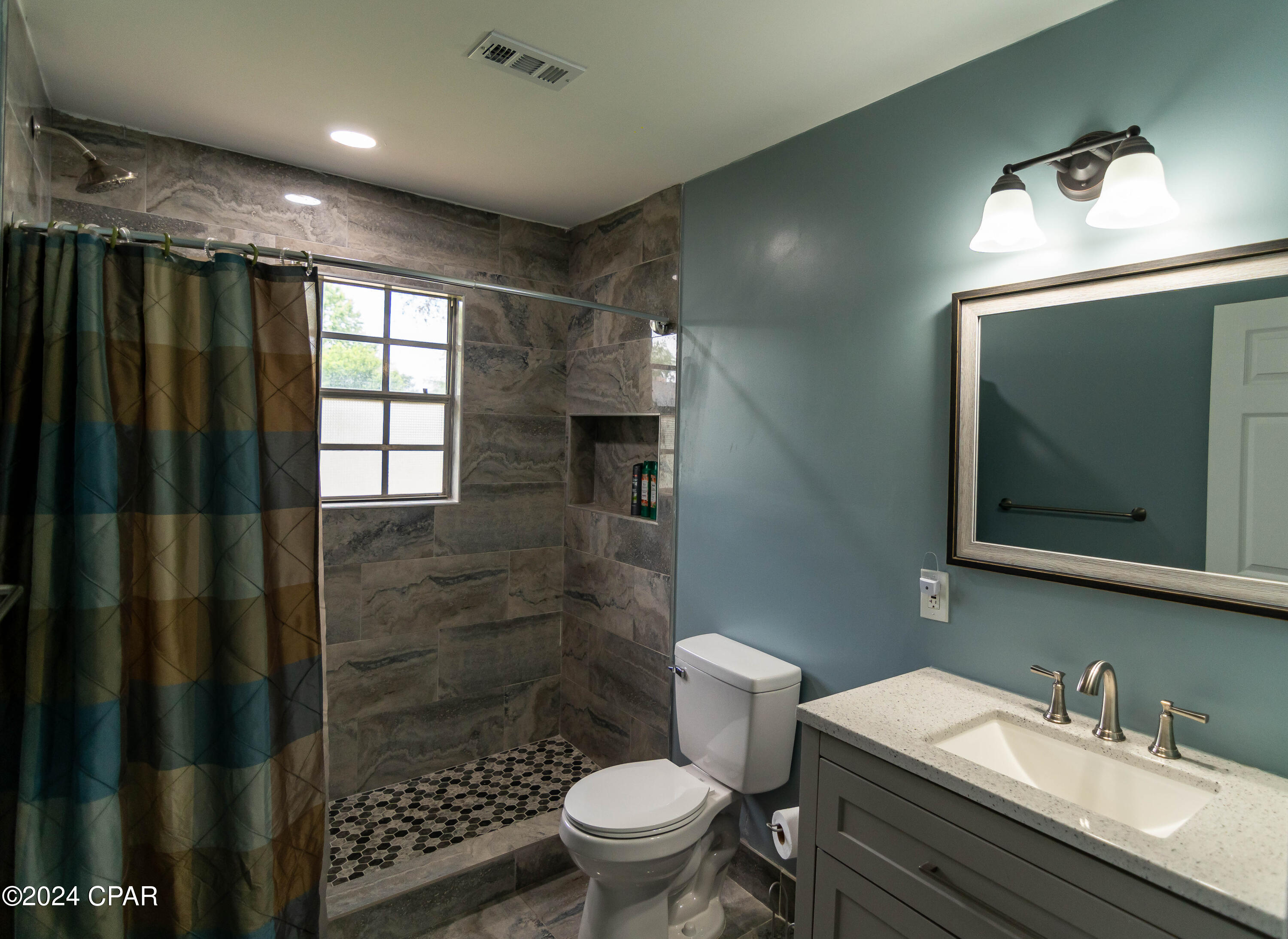 1021 8th Avenue, Graceville, Florida image 25
