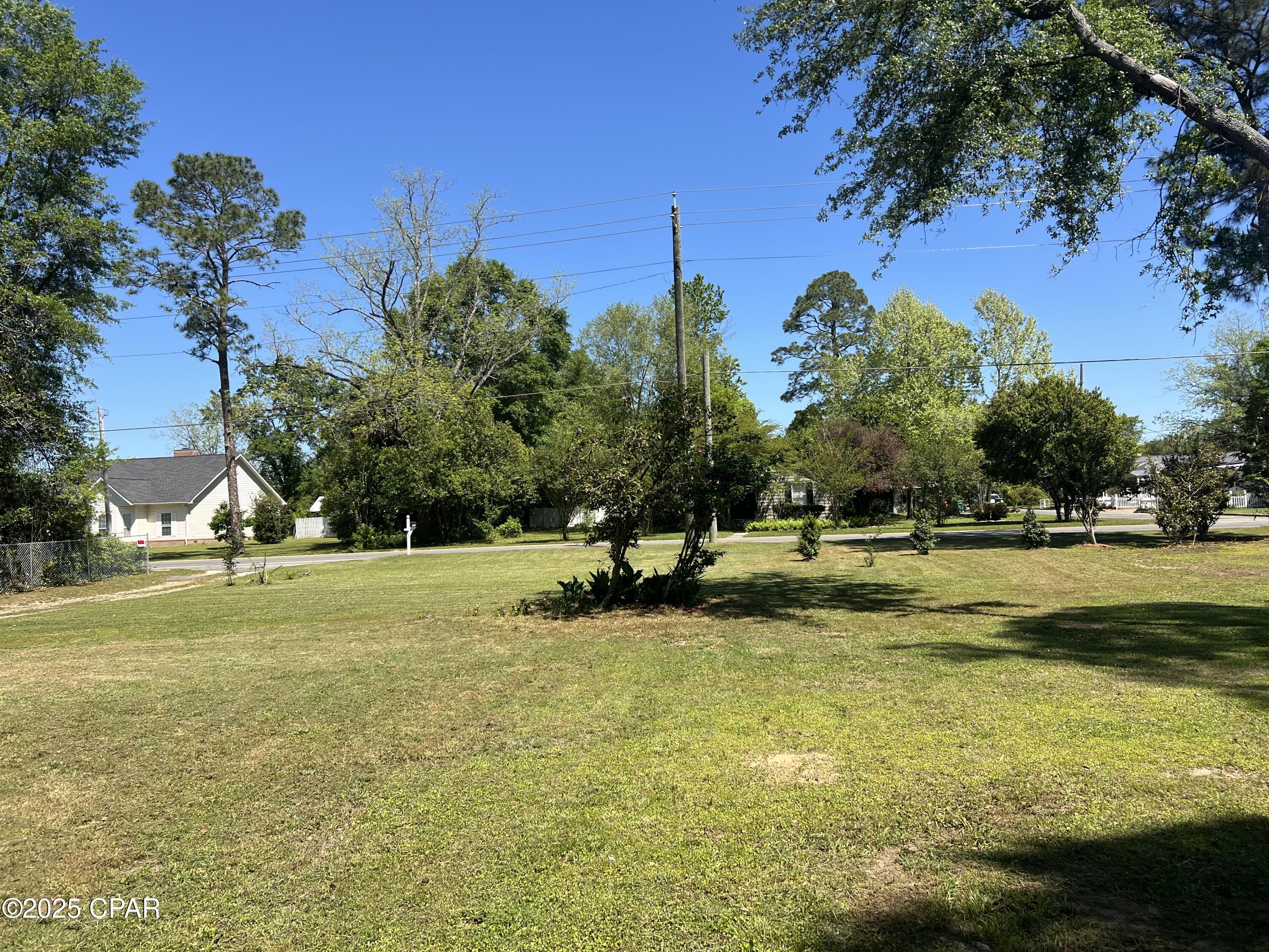 Image 32 For 1021 8th Avenue