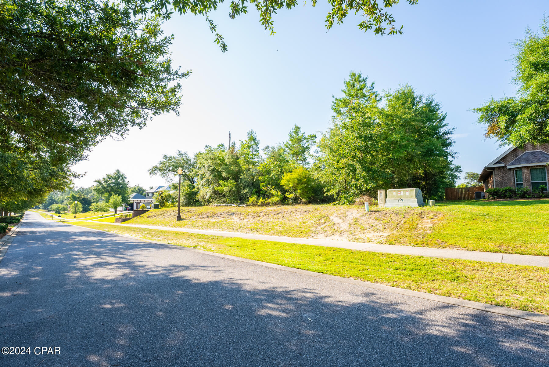 154 Lake Merial Boulevard, Southport, Florida image 13