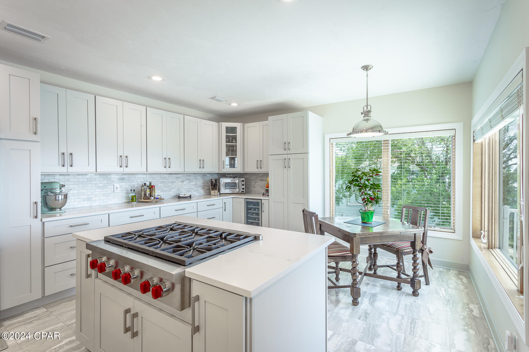 Listing photo id 21 for 111 Royster Drive