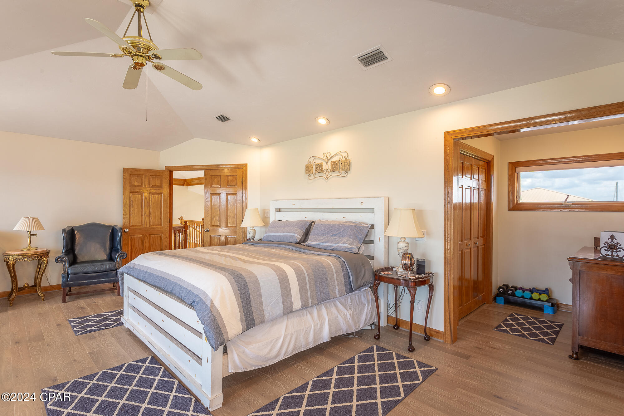 Listing photo id 48 for 111 Royster Drive