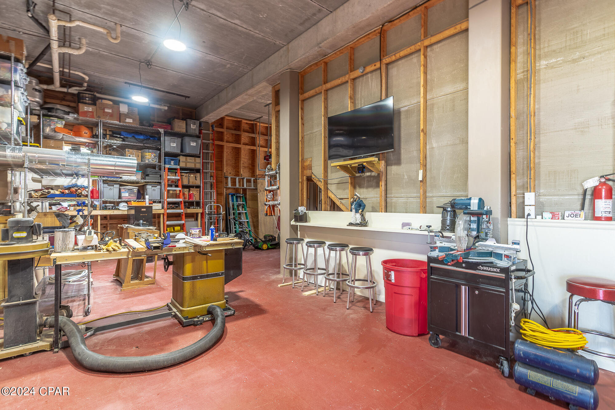 Listing photo id 74 for 111 Royster Drive