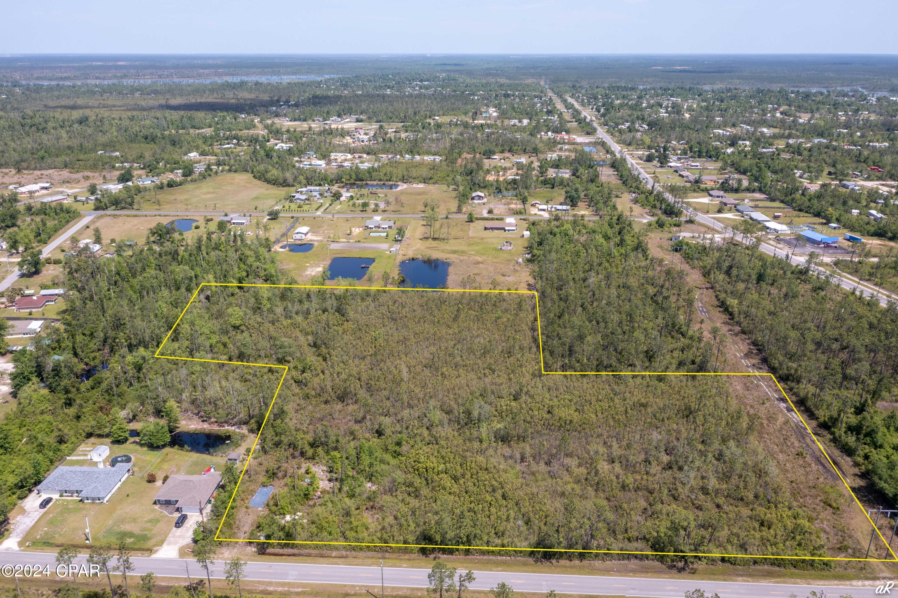 6125 Bay Head Road, Youngstown, Florida image 2