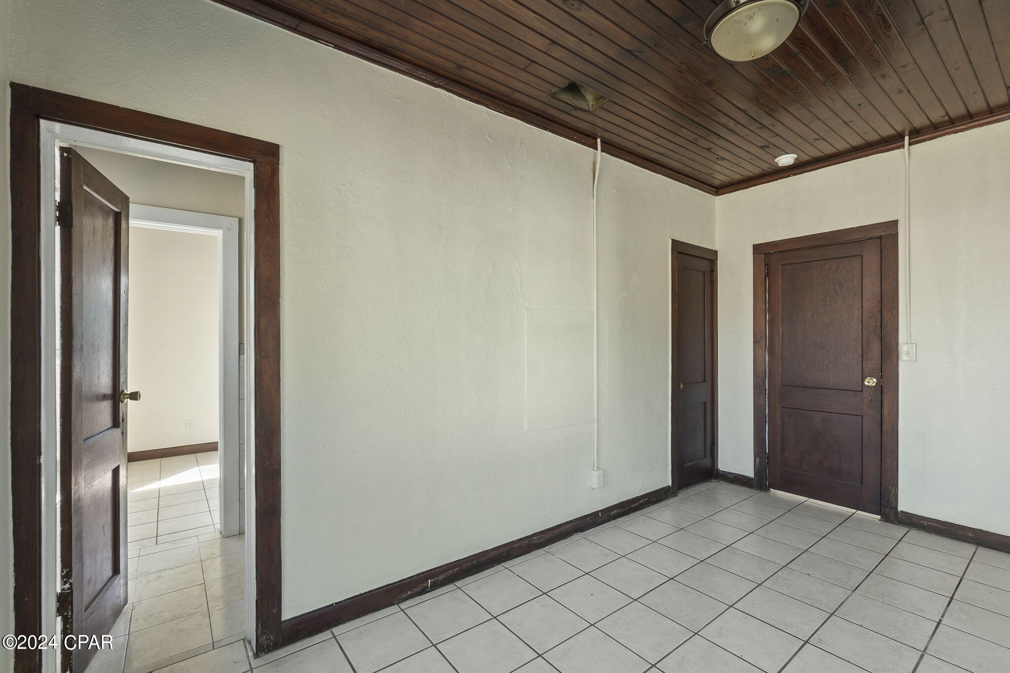 Image 11 For 613 Azalea Street