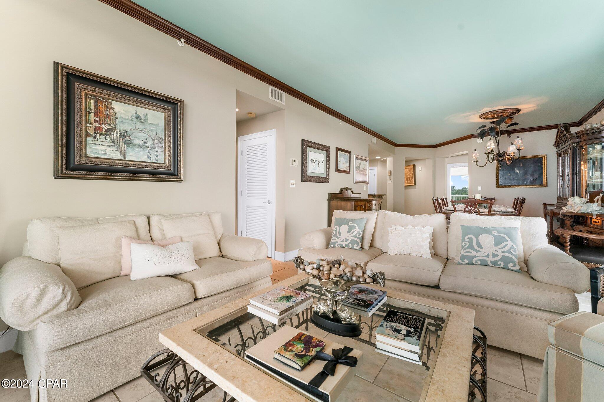 Listing photo id 11 for 6422 Hwy 98  501