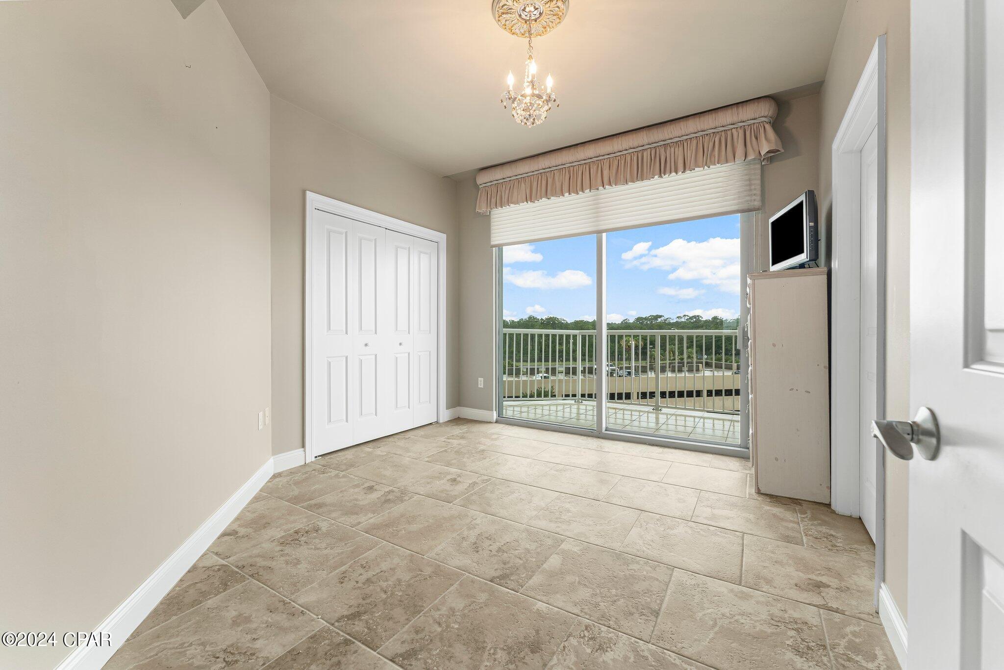 Listing photo id 39 for 6422 Hwy 98  501