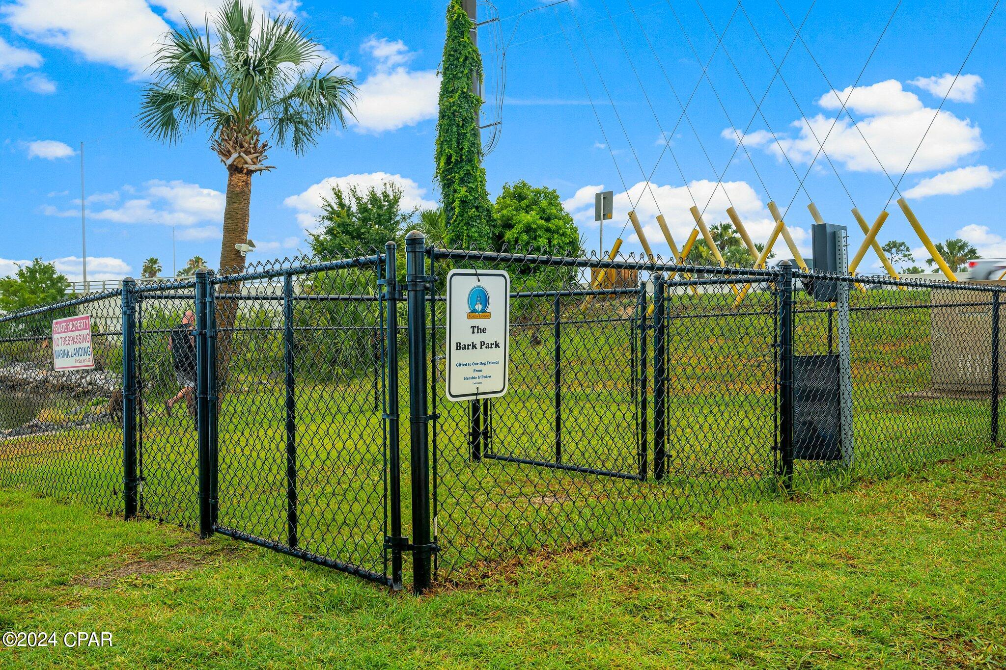 Listing photo id 60 for 6422 Hwy 98  501