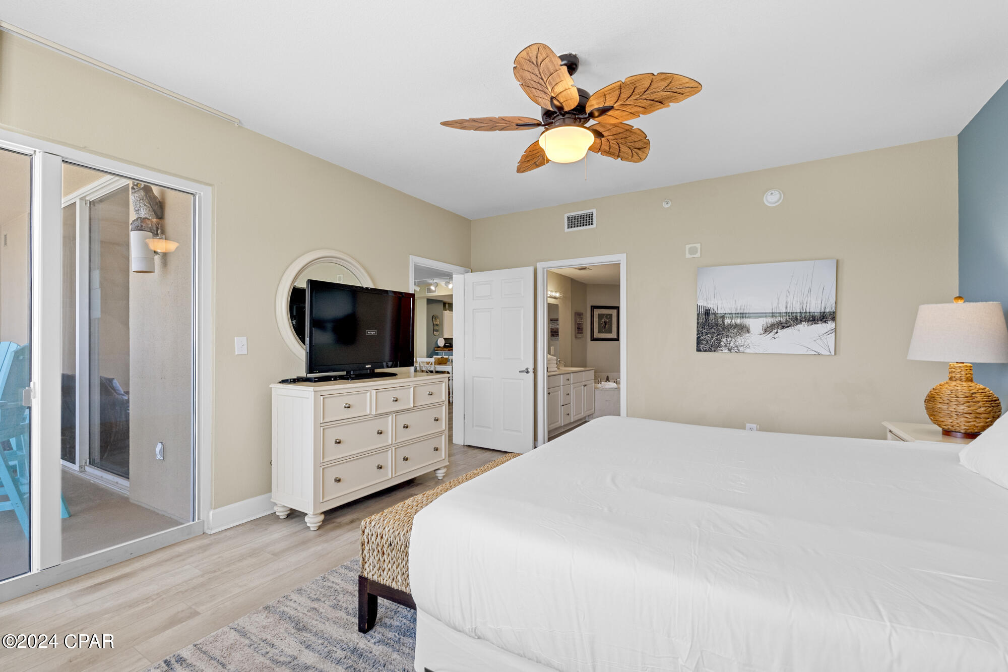 Image 11 For 16819 Front Beach Road 1008