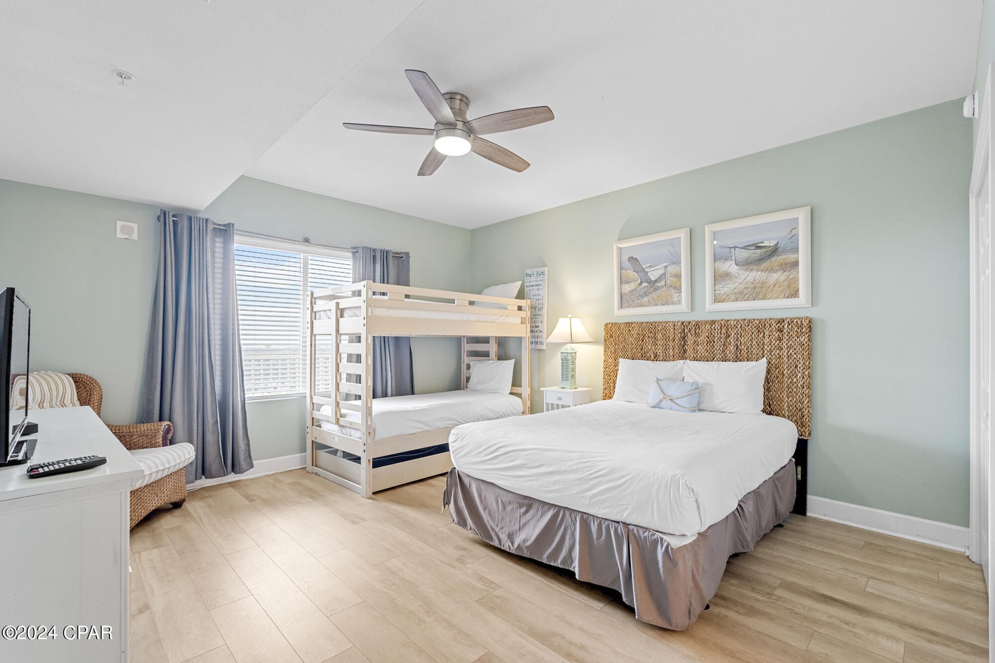 Image 12 For 16819 Front Beach Road 1008